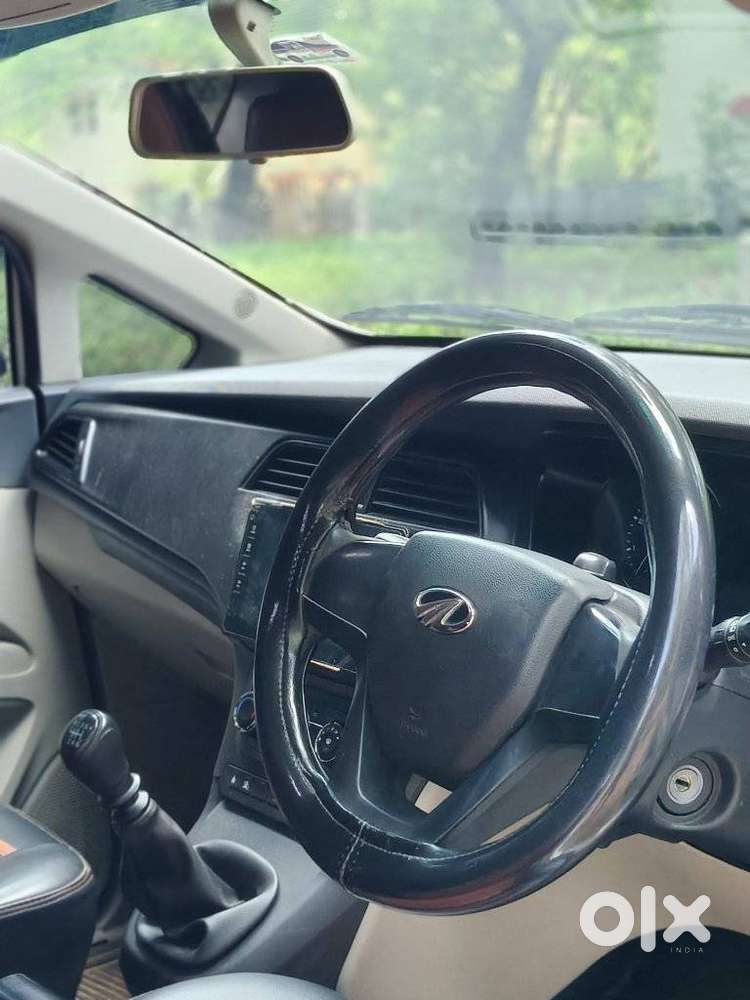 Mahindra Marazzo M2, 2021, Diesel