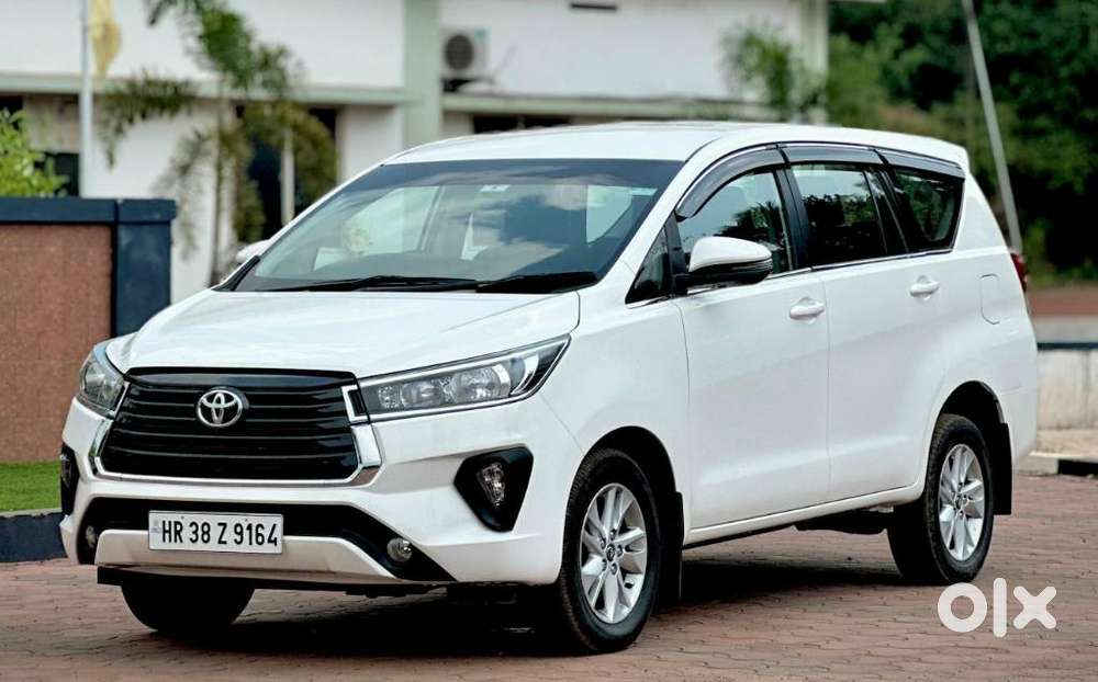 Toyota Innova Crysta 2.4 G Mt 7 Str, 2018, Diesel