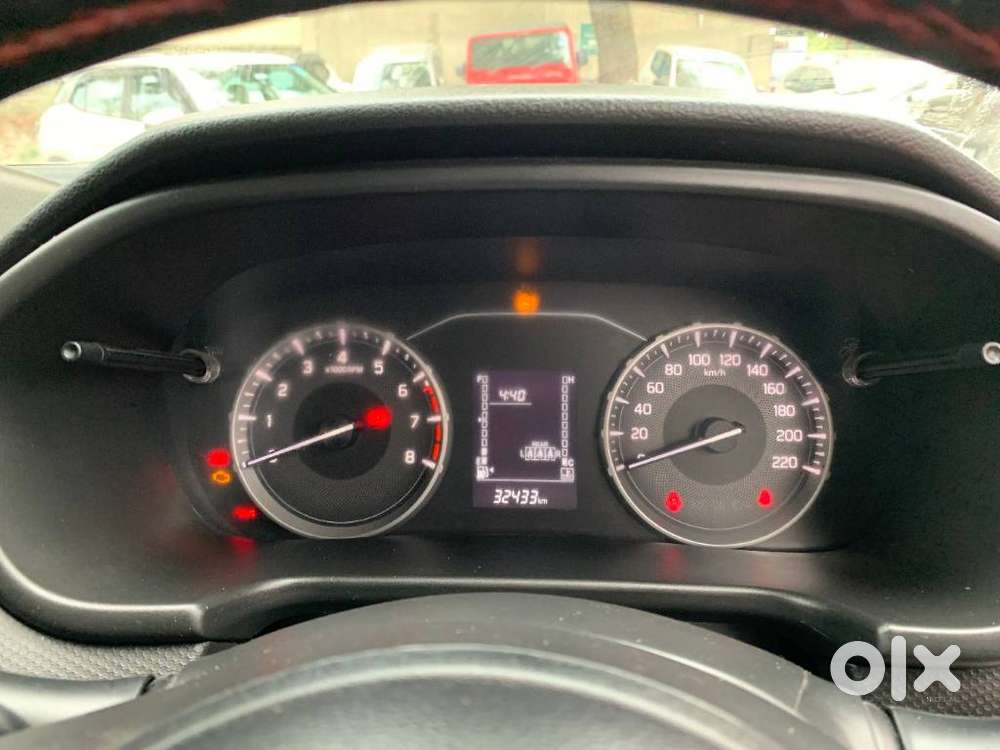 Maruti Suzuki Brezza 1.5 Vxi Smart Hybrid, 2024, Petrol
