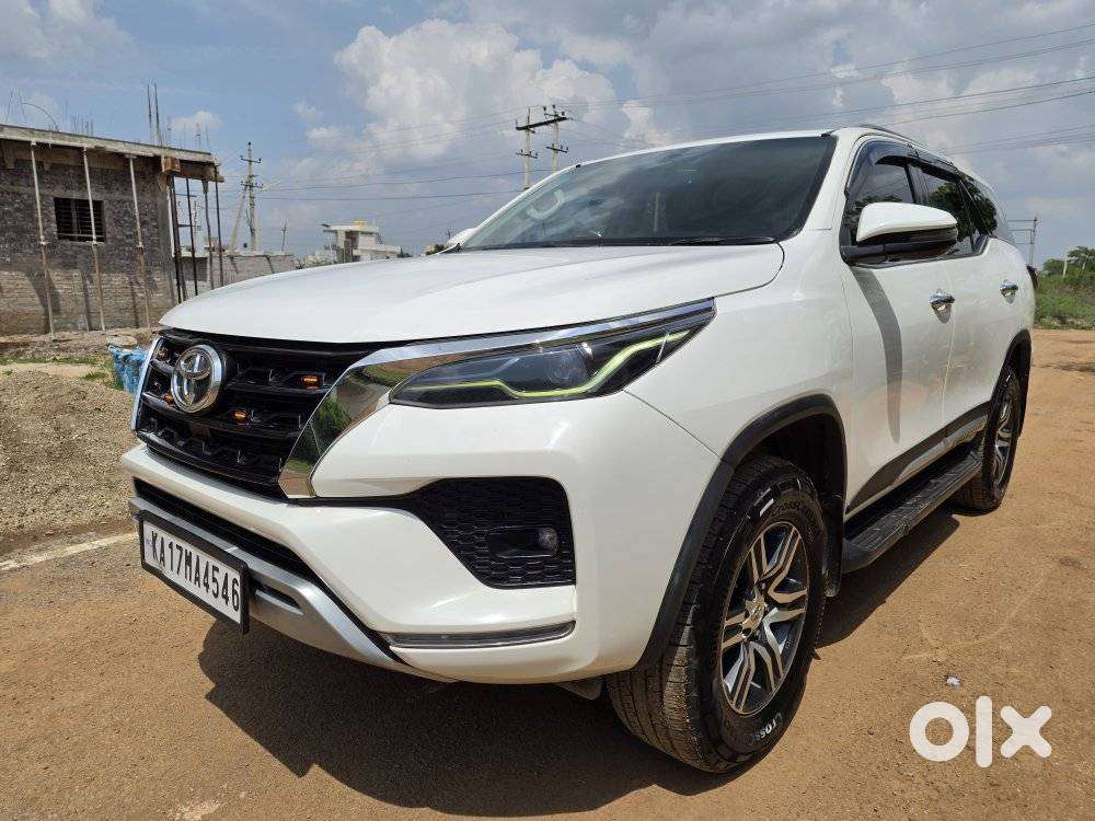 Toyota Fortuner 4x2 Mt 2.8 Diesel, 2021, Diesel