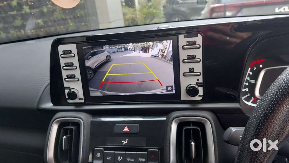 Kia Sonet Petrol 2022