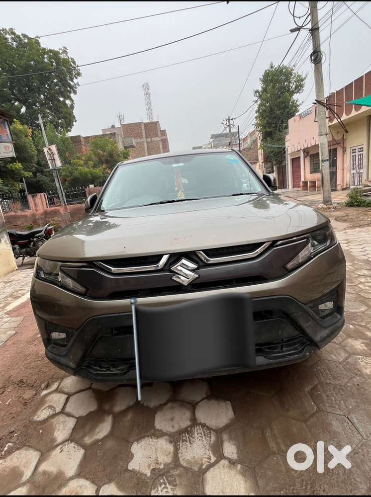 Maruti Suzuki Brezza 2023 Cng & Hybrids Well Maintained