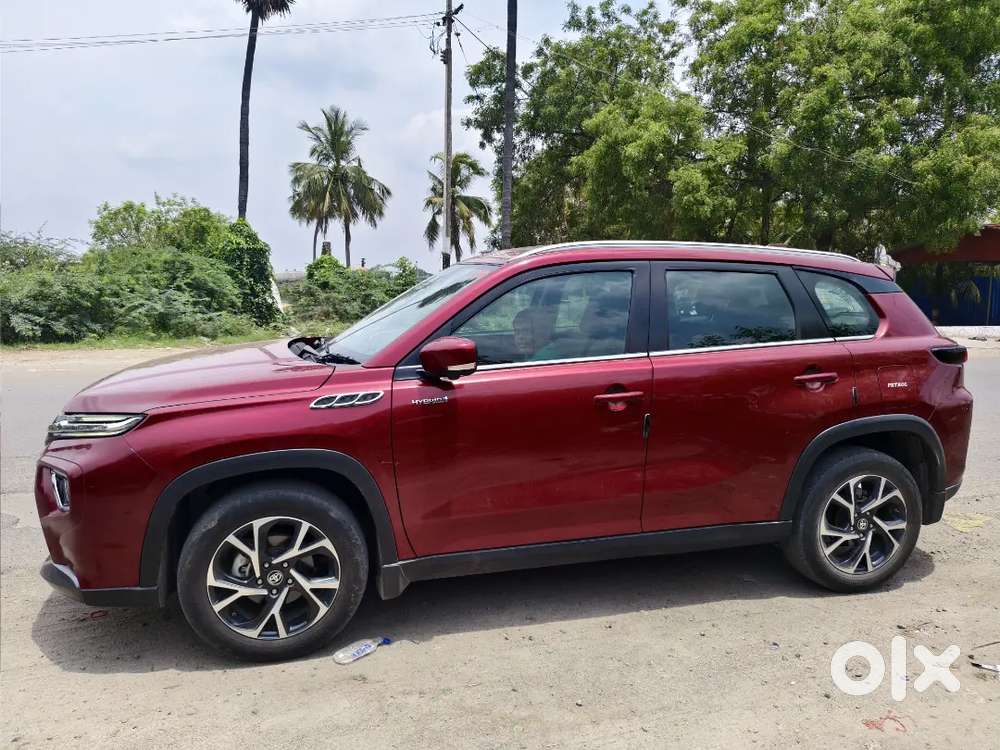 Toyota Hyryder Hybrid V Top End Model