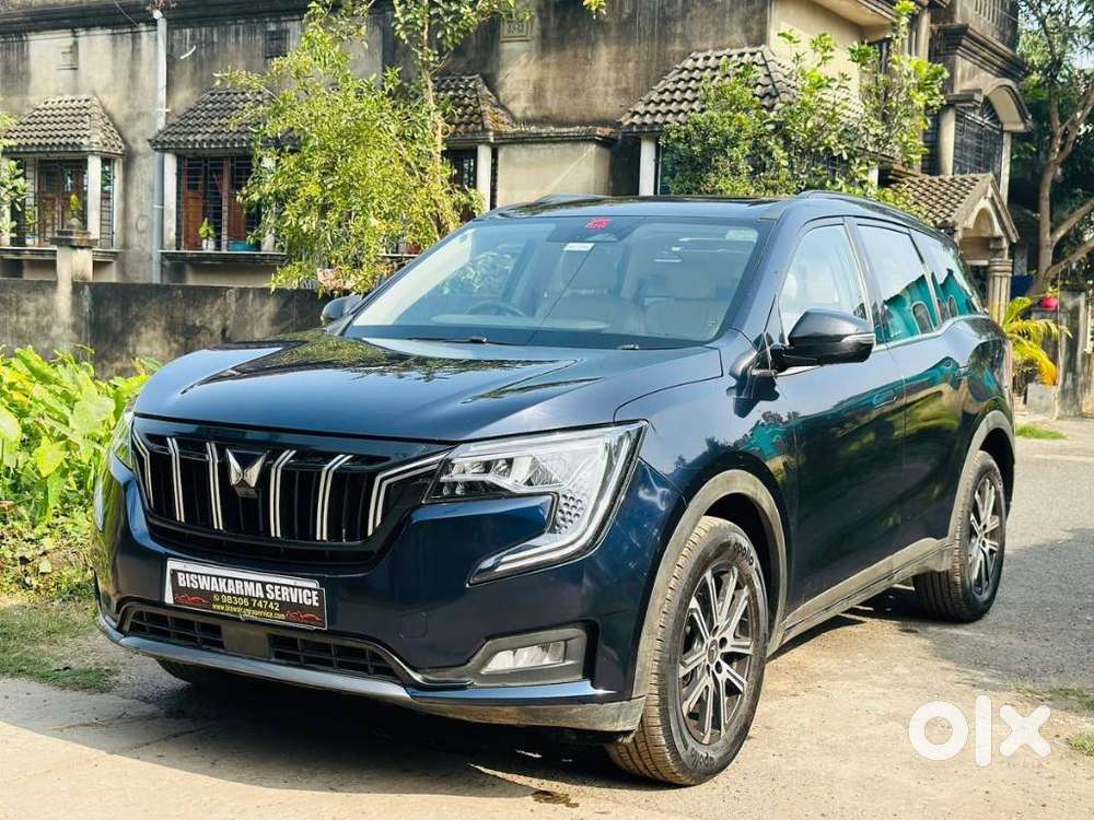 Mahindra Xuv700 2.0 Ax 7 Petrol Mt Str, 2022, Petrol