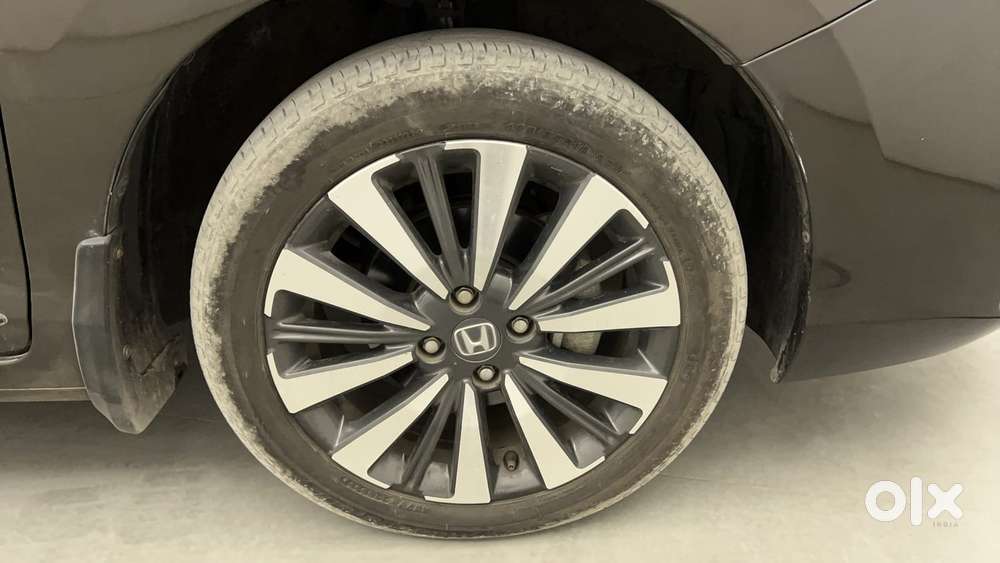 Honda City Zx Petrol Cvt, 2023, Petrol