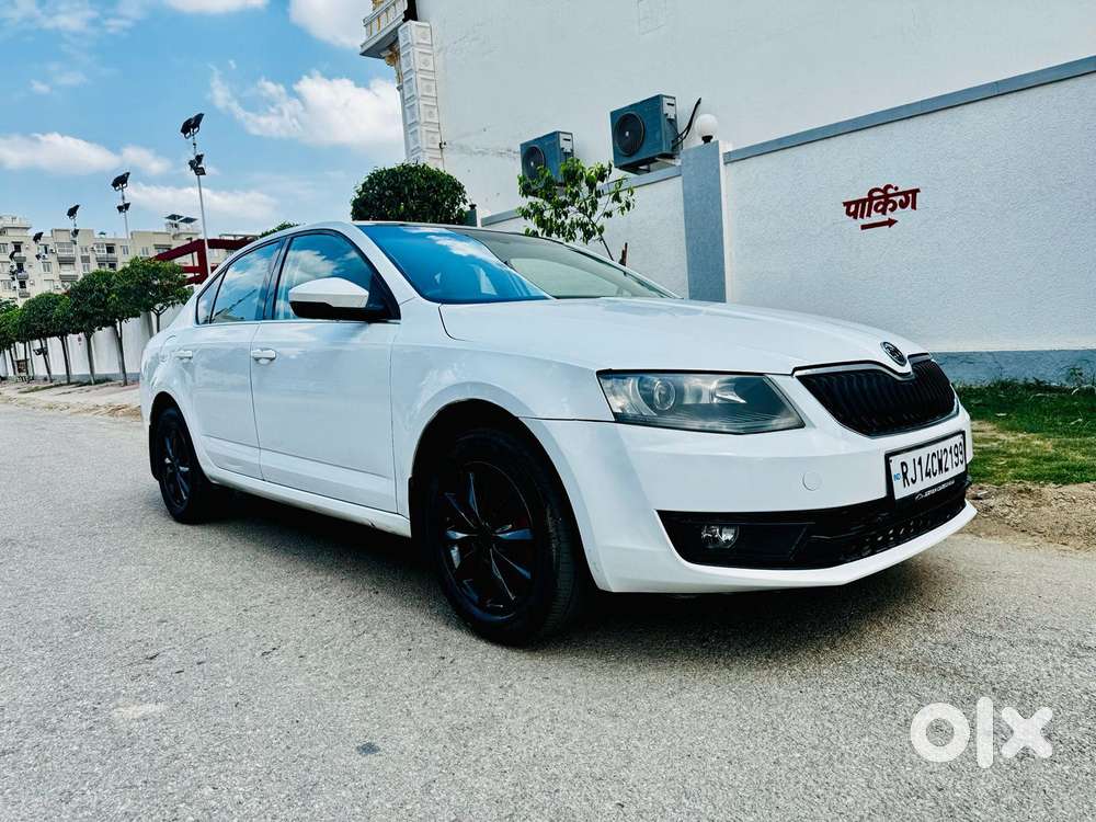 Skoda Octavia Elegance 2.0 Tdi At, 2013, Diesel