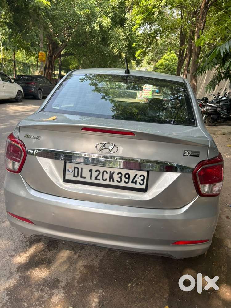 Hyundai Xcent Hybrid 2016