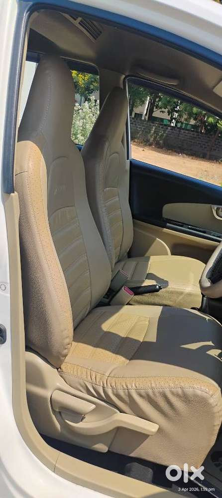 Honda Mobilio, 2014, Diesel