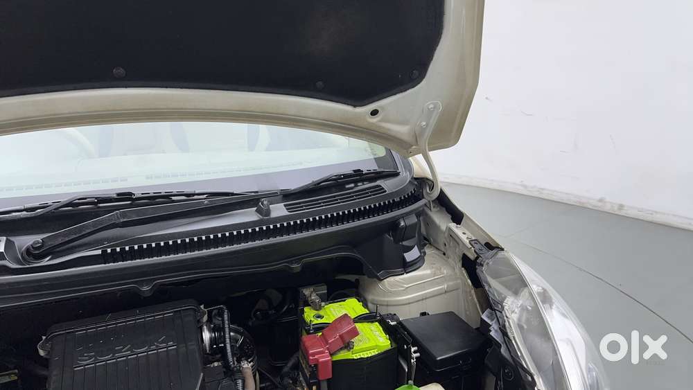 Maruti Suzuki Ertiga Vxi At, 2016, Petrol