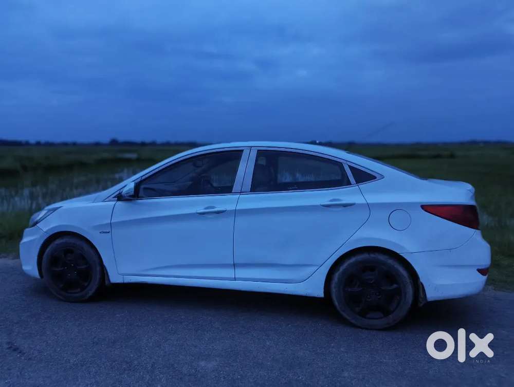 Hyundai Verna 2013