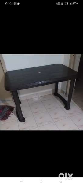 Plastic Table Buy Sell Used Furniture in Tilak Nagar OLX