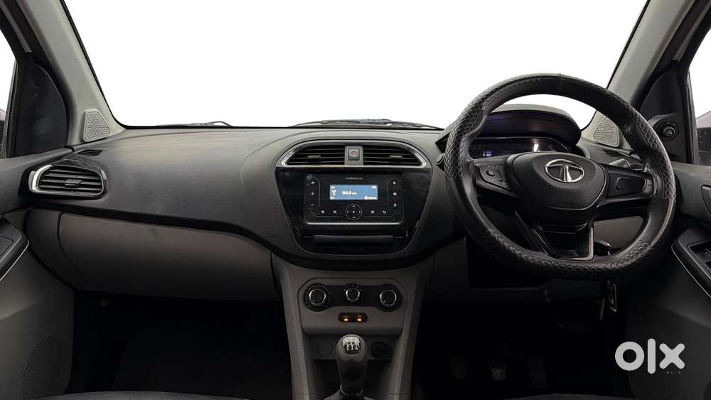 Tata Tiago 1.2 Revotron Xt, 2022, Petrol