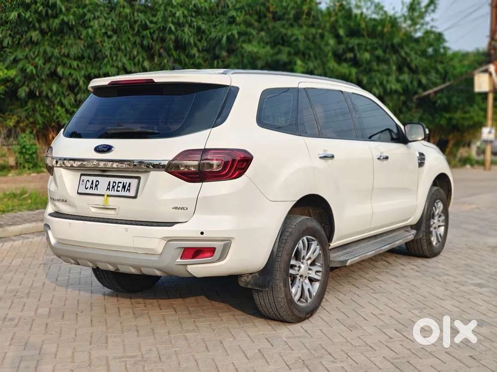 Ford Endeavour 3.2 Titanium At 4x4, 2017, Diesel