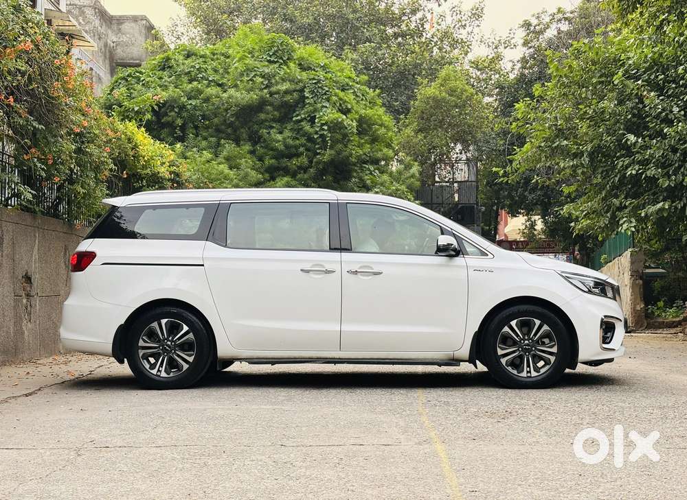Kia Carnival Limousine Plus 7 Str, 2023, Diesel