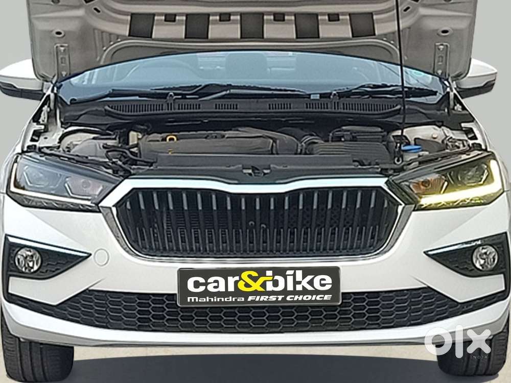 Skoda Slavia Ambition 1.0l Tsi At, 2023, Petrol