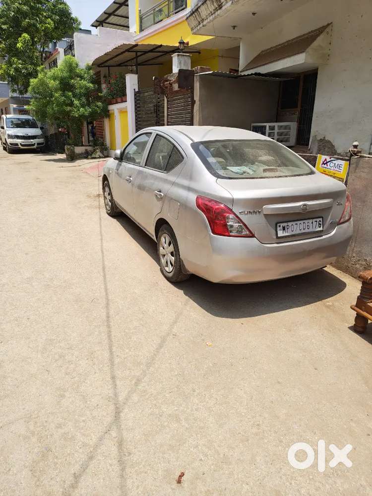 Nissan Sunny Xl Cvt 2015