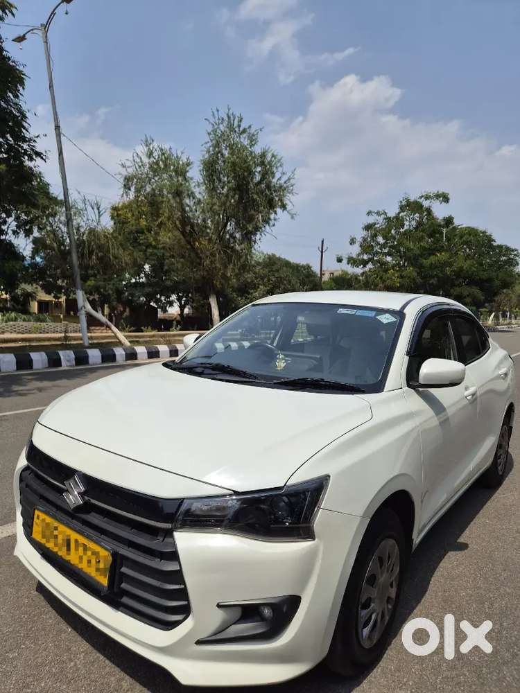 Maruti Suzuki Dzire 2025 Cng & Petrol 22500 Km Driven
