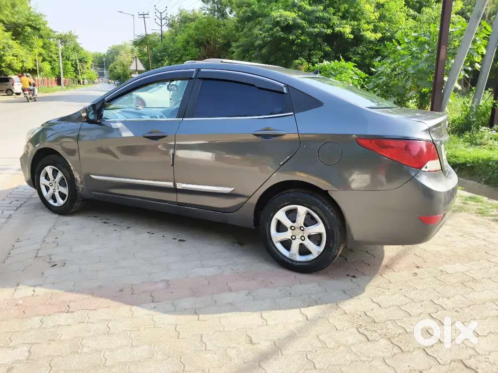 Hyundai Verna 2012 Petrol Well Maintained