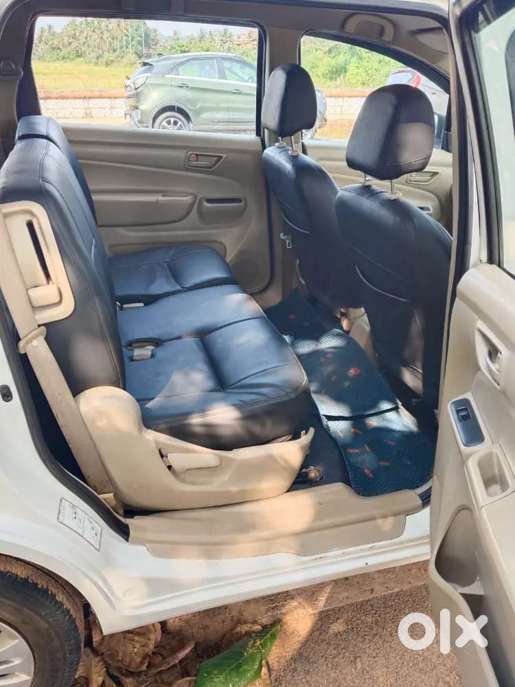 Maruti Suzuki Ertiga Ldi