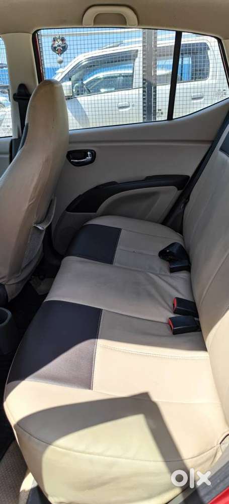 Hyundai I10 Sportz, 2012, Petrol