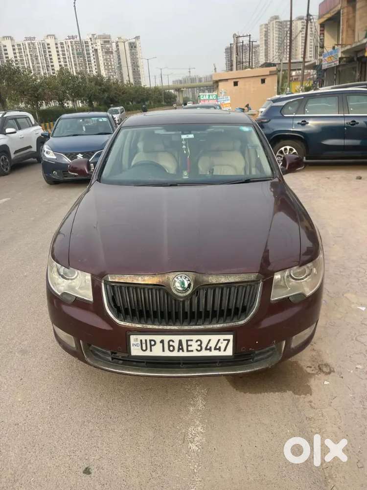 Skoda Superb Elegance 2011 Automatic