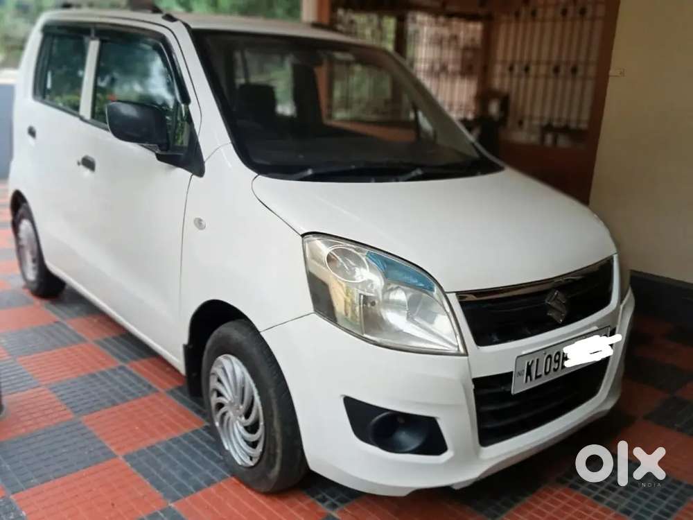 Lady Driven 2018 Model Cng Maruti Wagon R For Urgent Sale