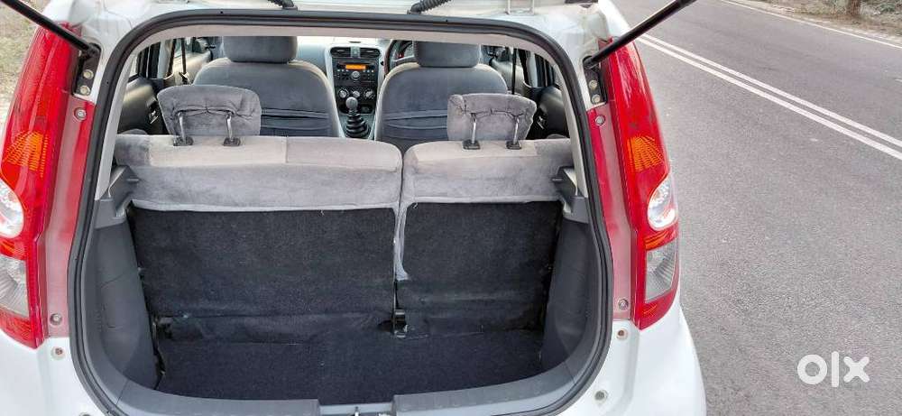 Maruti Suzuki Ritz Vxi, 2010, Petrol