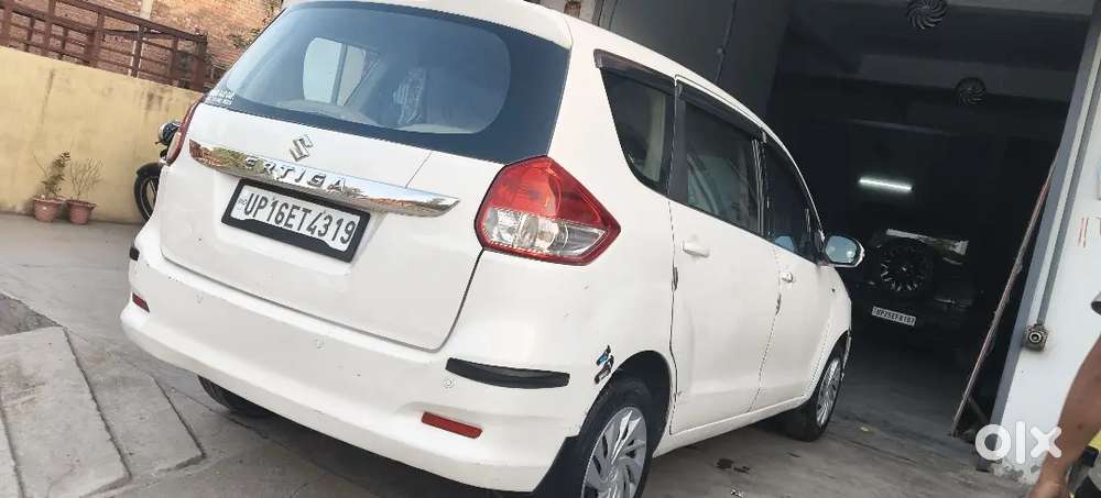 Ertiga Cng Petrol 2017
