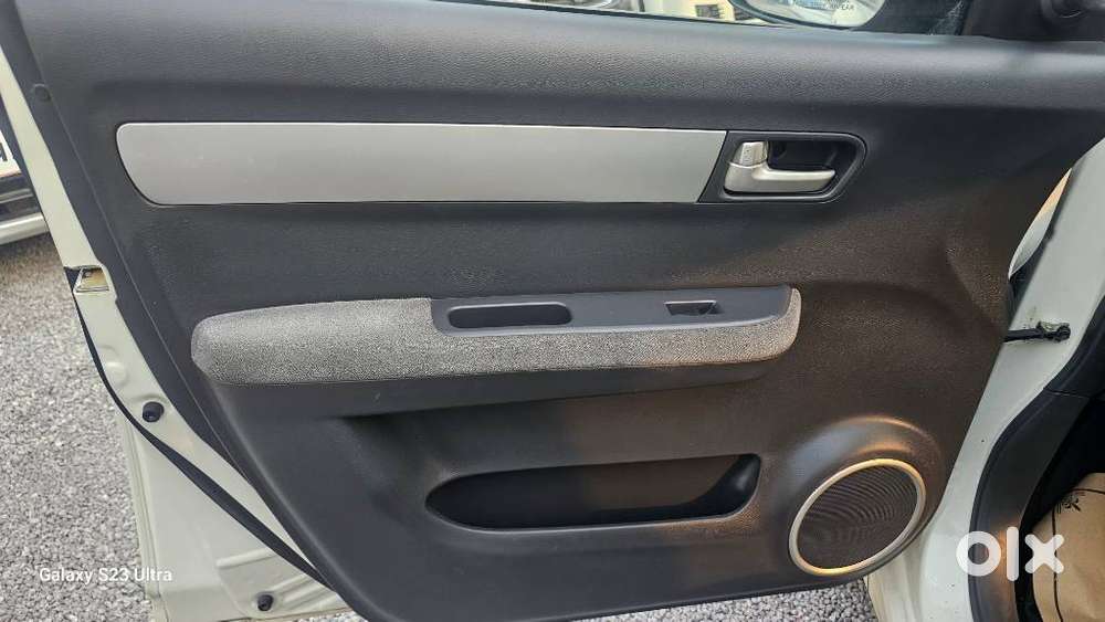 Maruti Suzuki Swift Dzire 1.2 Vxi Bsiv, 2011, Petrol