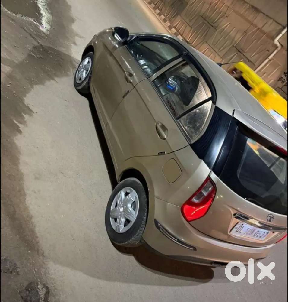 Tata Bolt 1.2 Revotron 2015