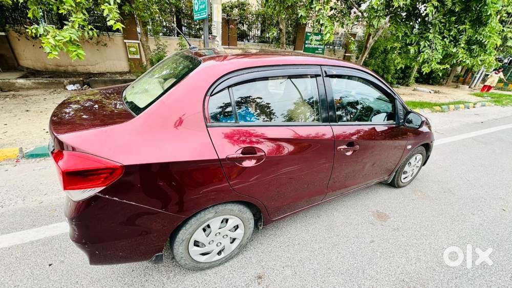 Honda Amaze Petrol 2014