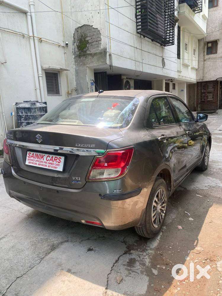 Maruti Suzuki Dzire 1.2 Vxi Amt, 2018, Petrol