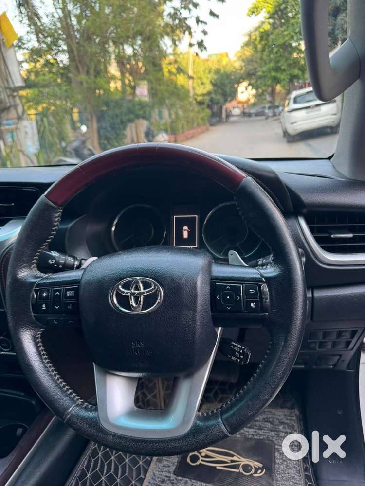 Toyota Fortuner 4x2 At 2.8 Diesel, 2018, Diesel
