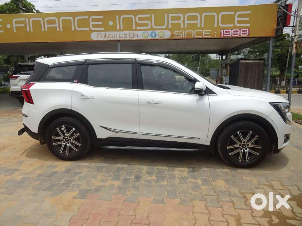 Mahindra Xuv700 2.2 Ax 7 Diesel At Luxury Pack Str Awd, 2025, Diesel