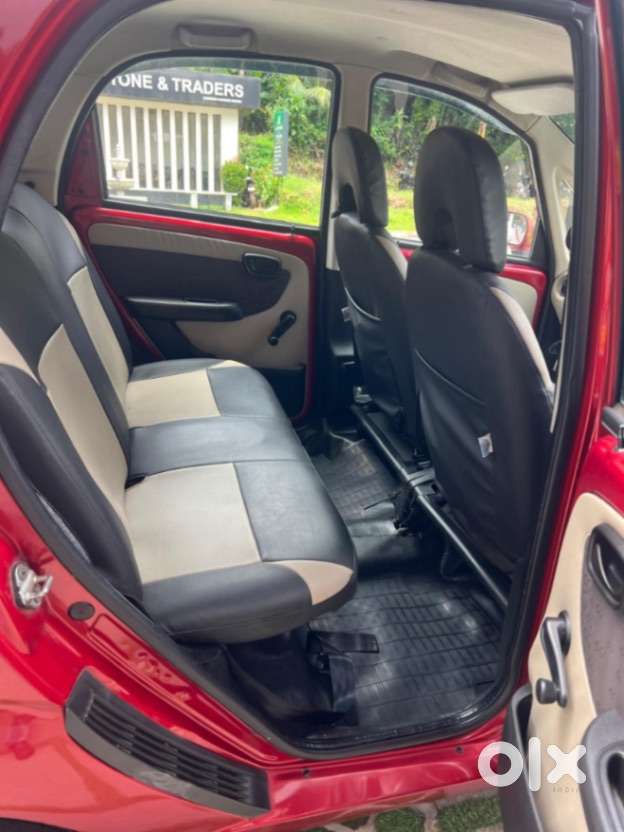 Tata Nano Xta, 2016, Petrol