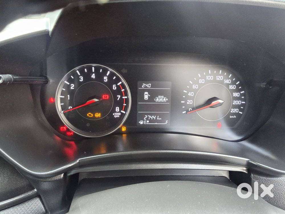 Maruti Suzuki Swift Vxi Optional, 2024, Petrol