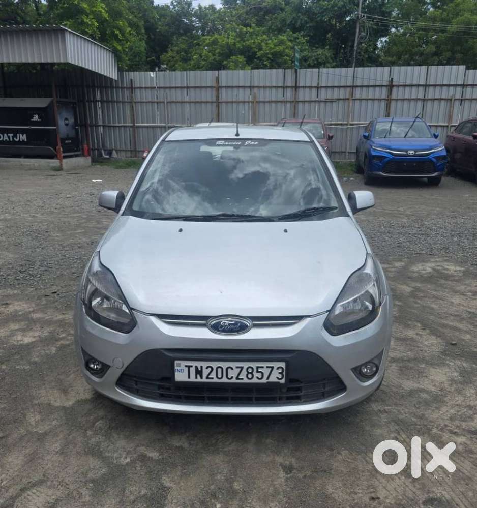 Ford Figo 1.2p Titanium Mt, 2012, Diesel