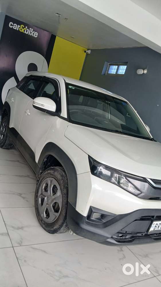 Maruti Suzuki Brezza 1.5 Lxi Cng, 2023, Cng & Hybrids