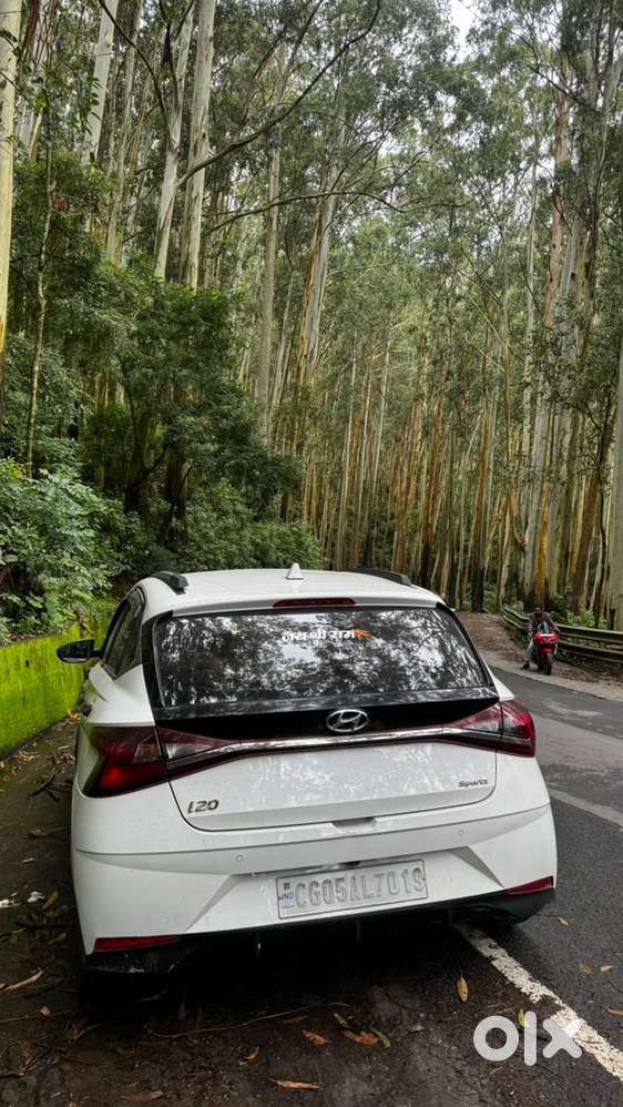 Hyundai New I20 Sportz 2021 Clucthless Manual