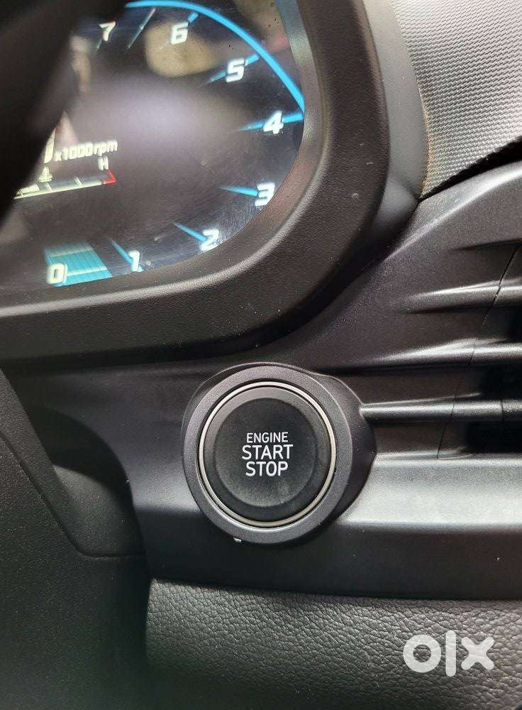 Hyundai New I20 1.2 Asta (o) Mt, 2023, Petrol