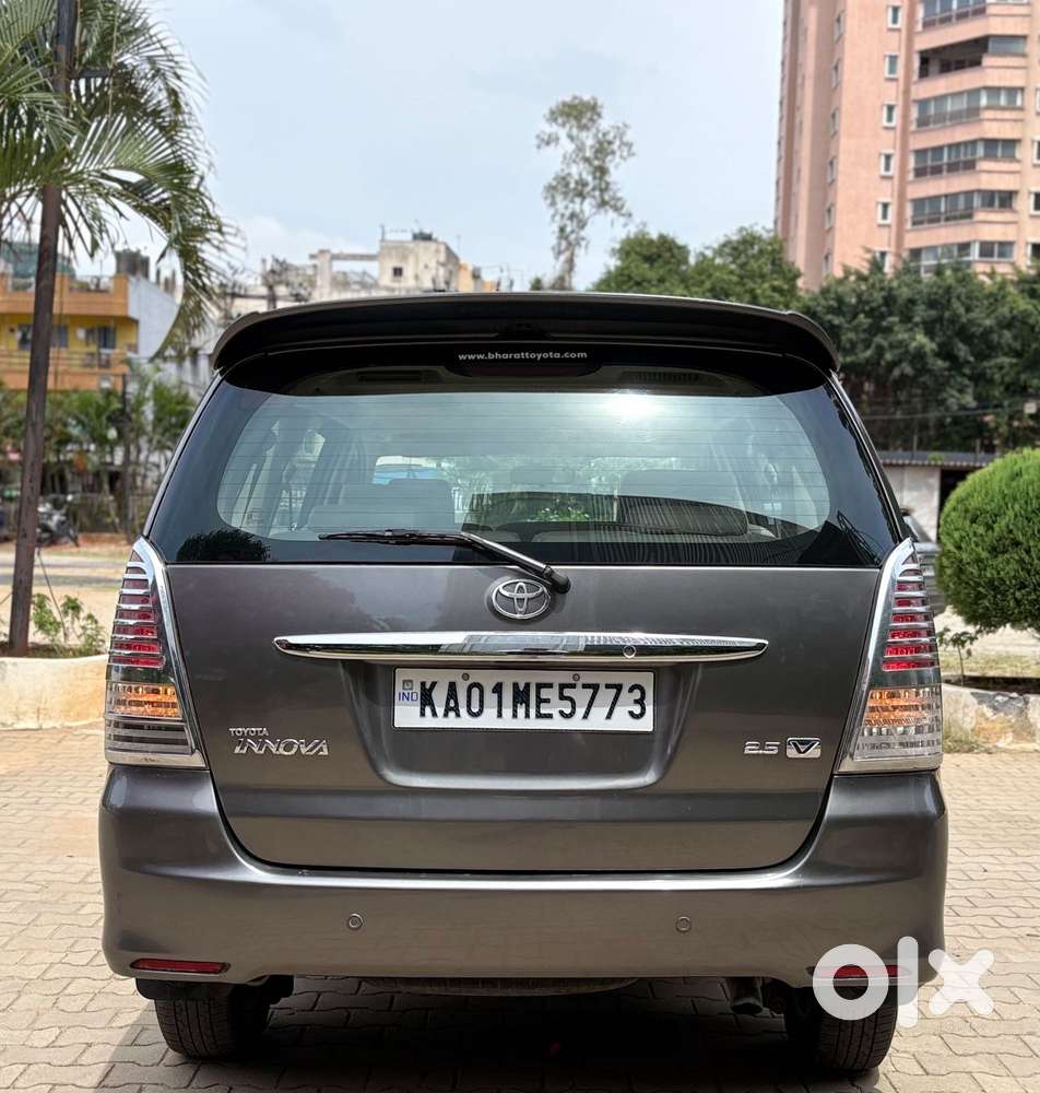 Toyota Innova 2.5 Vx 8 Str Bs-iii, 2009, Diesel