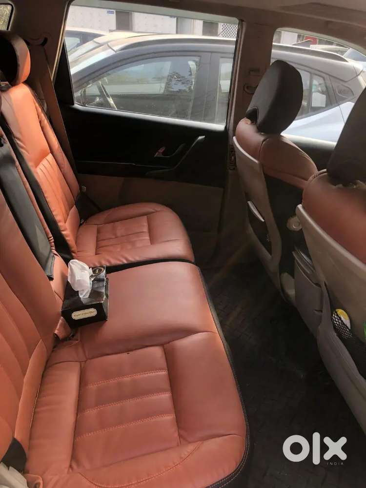 Mahindra Xuv500 2.2 Diesel 2017
