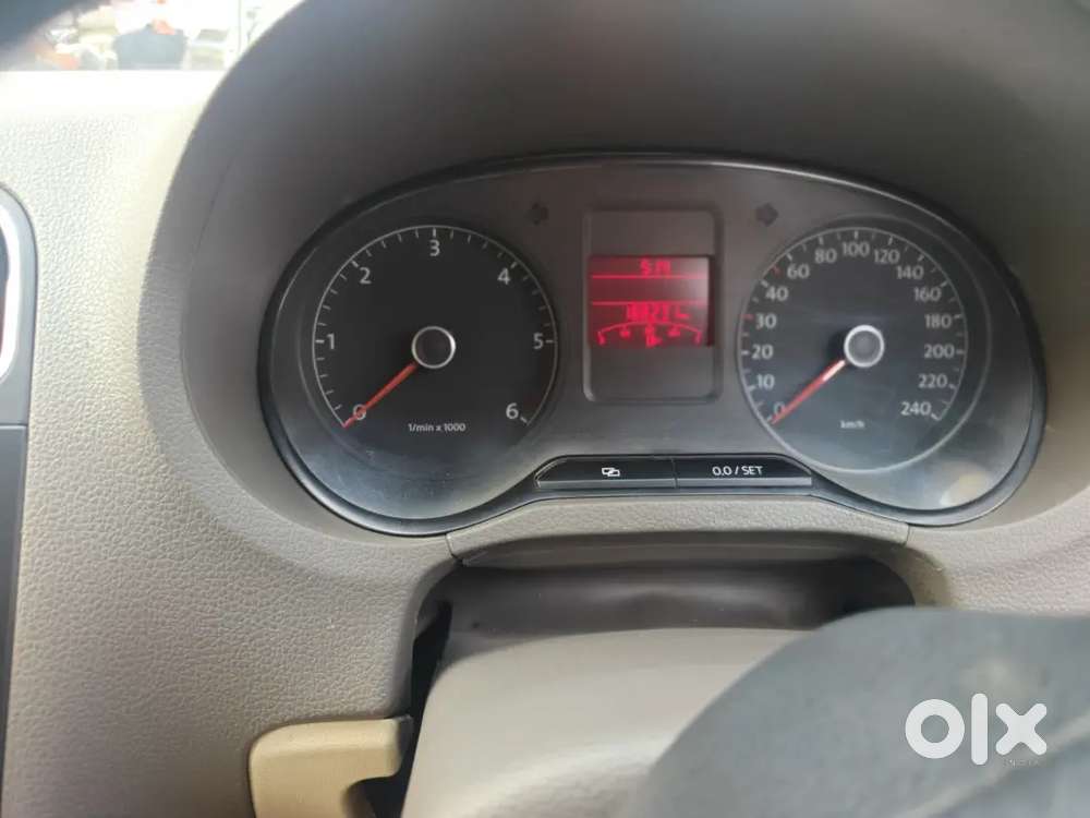 Volkswagen Vento Diesel Manual 2014