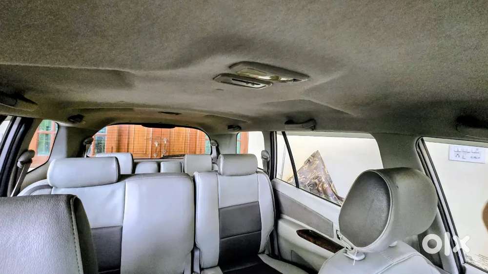 Rare Opportunity – 2013 Toyota Innova 2.5 V Diesel