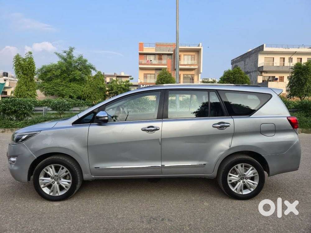 Toyota Innova Crysta 2.4 Z 7 Str, 2016, Diesel