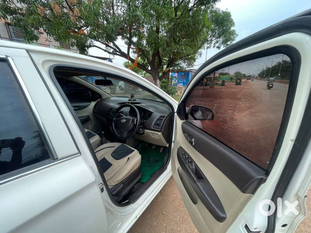Hyundai I20 Magna Plus 2011