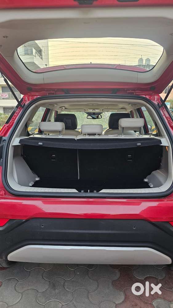 Mahindra Xuv300 W8 Amt Optional Diesel, 2019, Diesel