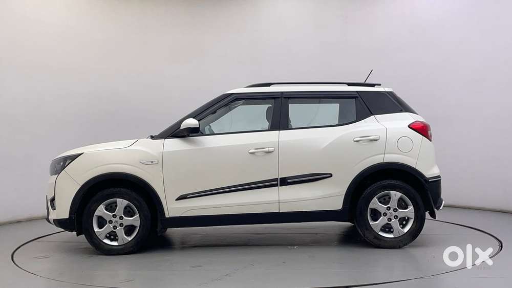 Mahindra Xuv300 1.2 W6 Amt Petrol, 2022, Petrol