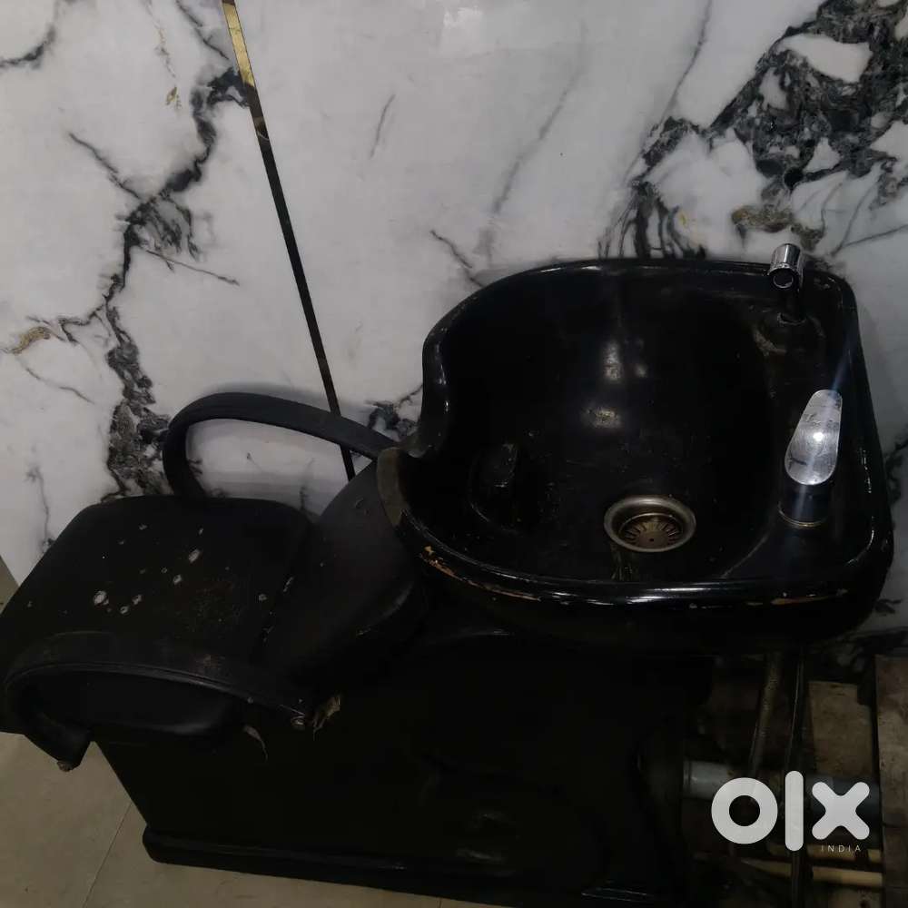 Shampoo chair