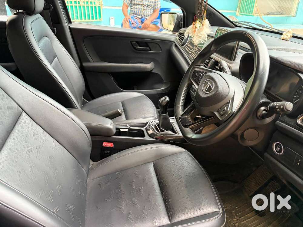 Tata	Altroz	Xz+s	D	1.2p	Bs6ph2